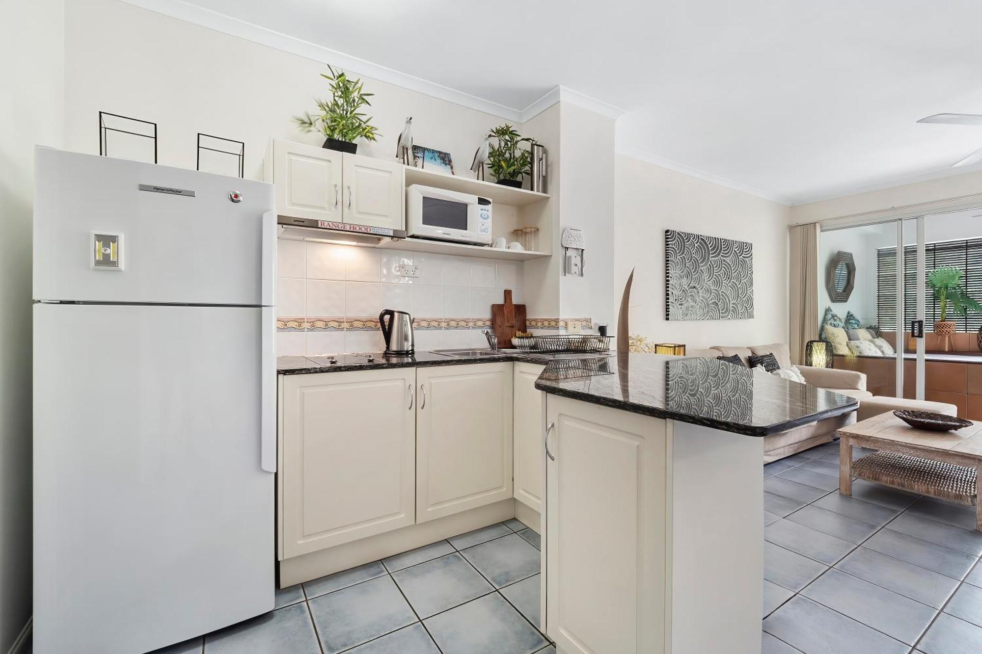 Alassio Beachfront Apartments Palm Cove Ngoại thất bức ảnh