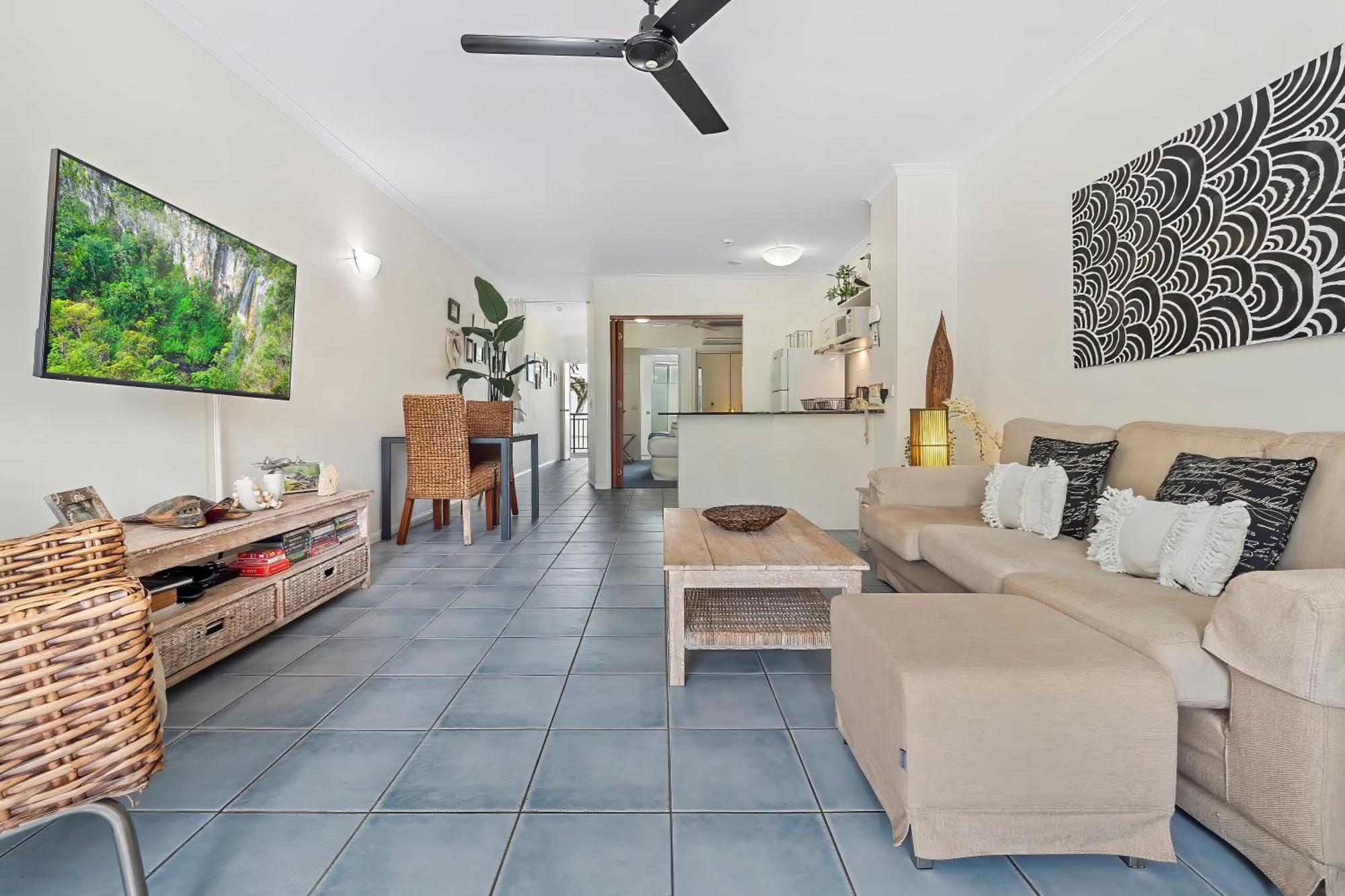 Alassio Beachfront Apartments Palm Cove Phòng bức ảnh